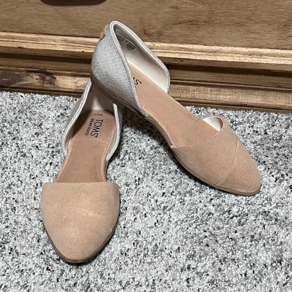 TOMS Two-Tone Beige and Cream D'Orsay Flats